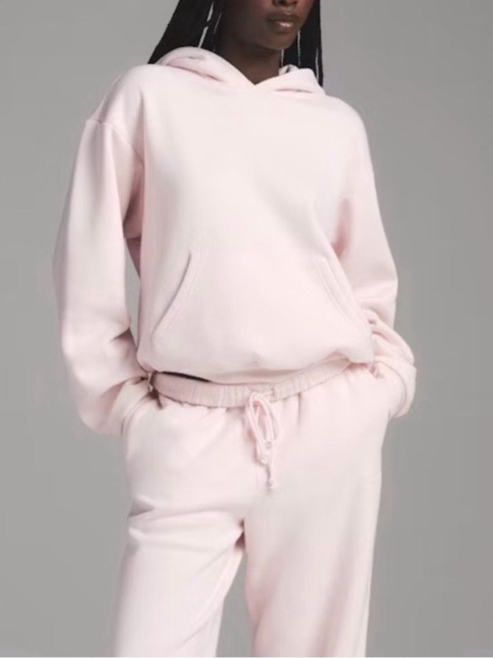 SKIMS Soft Pink Sweatshirt Pullover Hoodie Kangaroo Pocket women’s size S